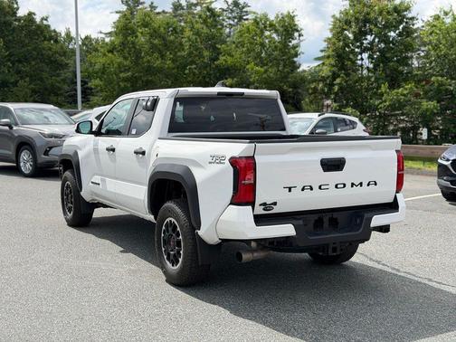 Ice Cap 2024 Toyota Tacoma TRD Sport