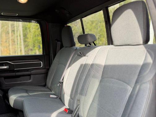 Flame Red Clearcoat 2022 RAM 2500 Big Horn Crew Cab 4x4 6'4' Box