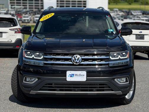 Deep Black Pearl 2019 Volkswagen Atlas 3.6L SEL Premium