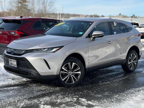 2023 Toyota Venza LE