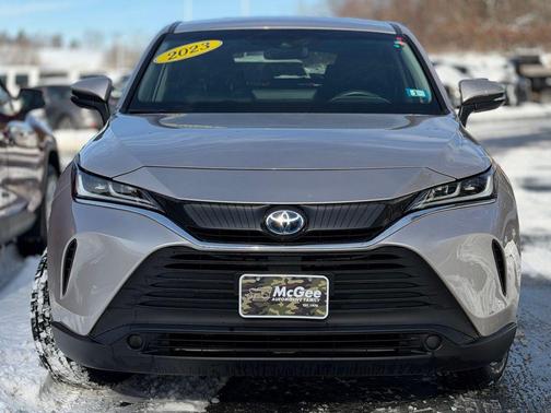 2023 Toyota Venza LE