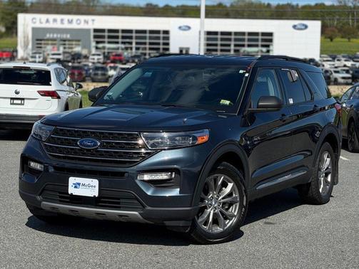 Stone Blue Metallic 2022 Ford Explorer XLT