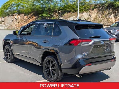 2023 Toyota RAV4 Hybrid SE