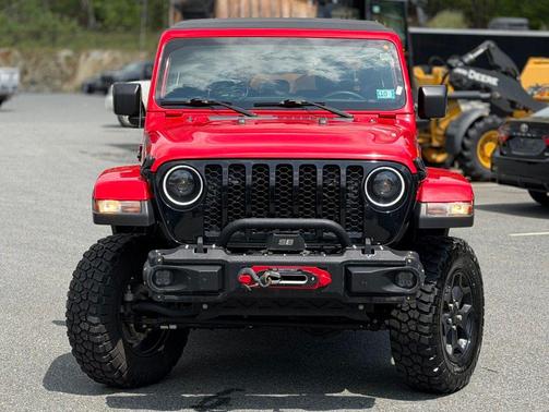 Firecracker Red Clearcoat 2021 Jeep Gladiator Sport
