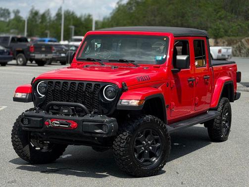 Firecracker Red Clearcoat 2021 Jeep Gladiator Sport