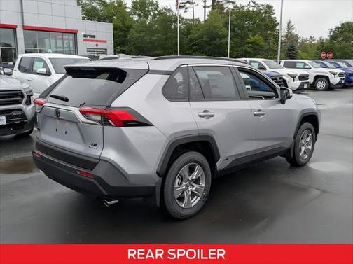 2025 Toyota RAV4 Hybrid LE