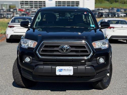 Midnight Black Metallic 2022 Toyota Tacoma SR5