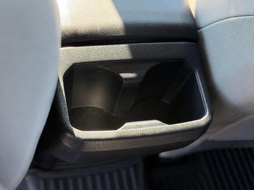 Midnight Black Metallic 2022 Toyota Tacoma SR5