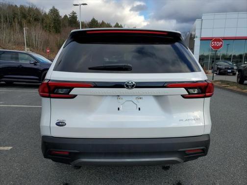 2024 Toyota Grand Highlander Platinum