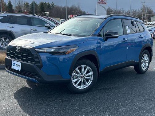 2026 Toyota Corolla Cross LE