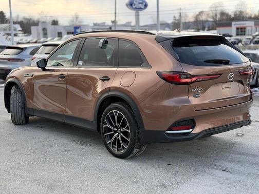 2025 Mazda CX-70 PHEV Premium Package