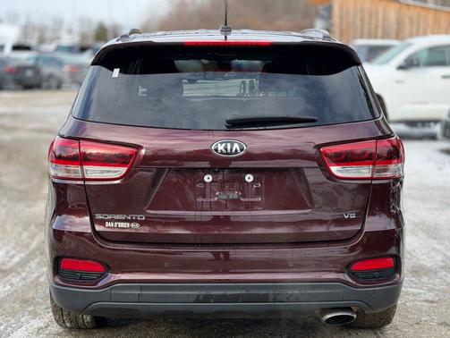2019 Kia Sorento S