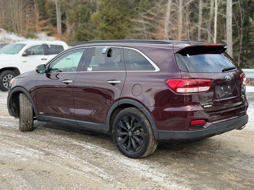 2019 Kia Sorento S