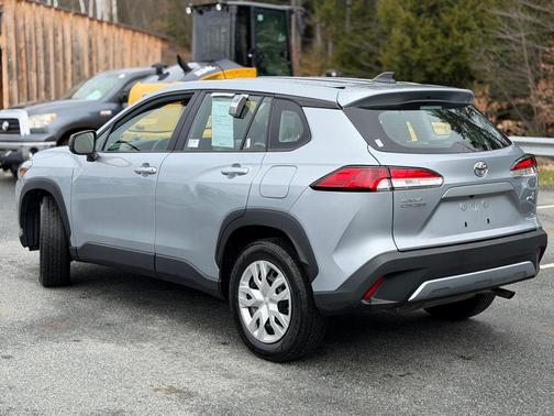 2024 Toyota Corolla Cross L