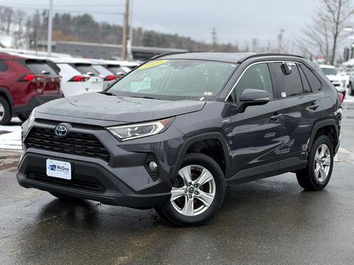2020 Toyota RAV4 Hybrid XLE