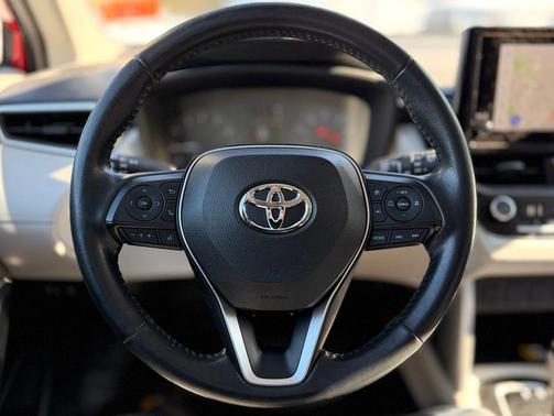 2023 Toyota Corolla Cross LE