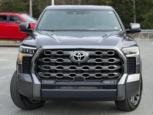 2023 Toyota Tundra Platinum