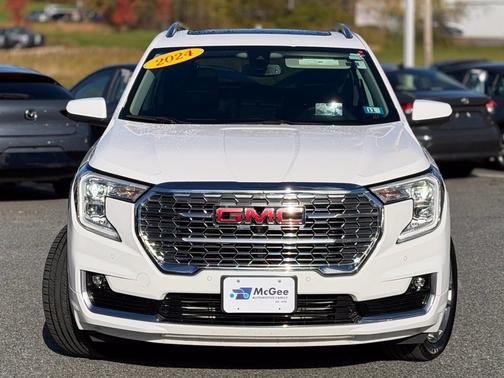 Summit White 2024 GMC Terrain Denali