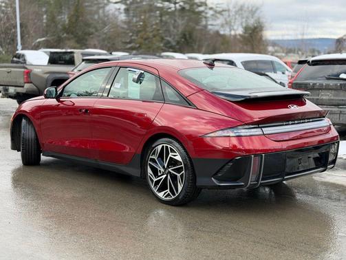 2025 Hyundai IONIQ 6 Limited