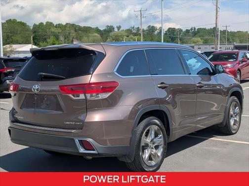 2018 Toyota Highlander Limited Platinum