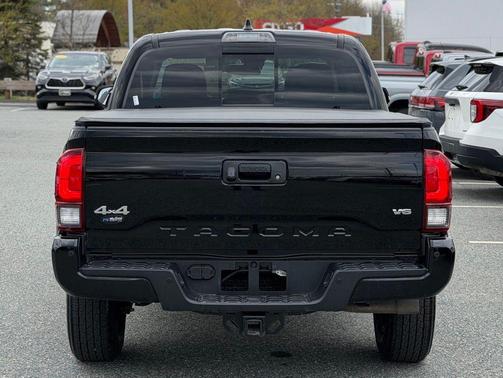 Black 2023 Toyota Tacoma SR5