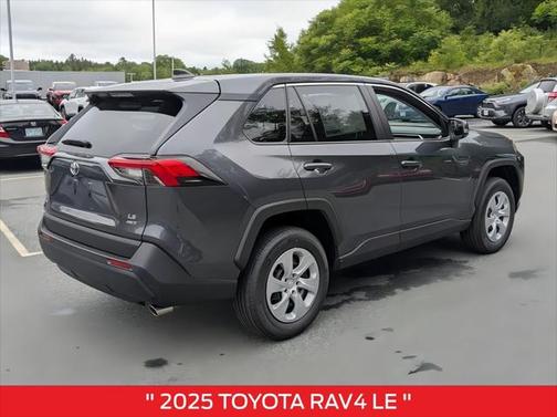 2025 Toyota RAV4 LE