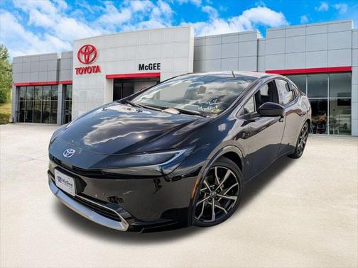 2025 Toyota Prius L