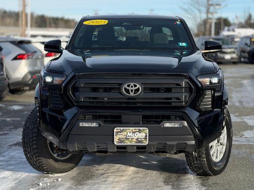 2025 Toyota Tacoma SR5
