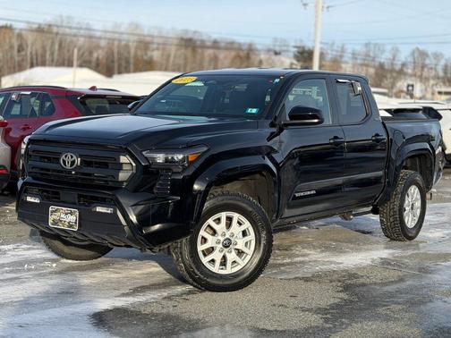 2025 Toyota Tacoma SR5