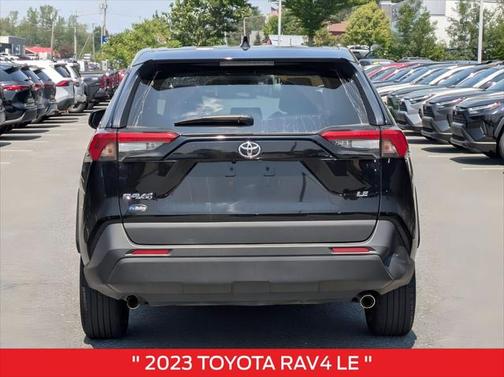 2023 Toyota RAV4 LE
