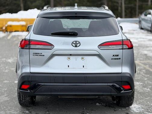 2023 Toyota Corolla Hybrid SE