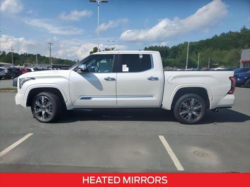 2025 Toyota Tundra Hybrid Capstone