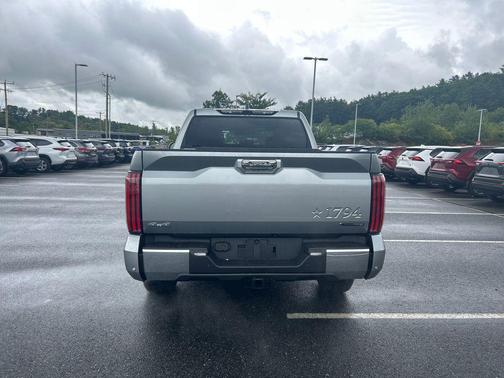 2025 Toyota Tundra Hybrid 1794 Edition