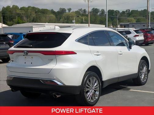 2024 Toyota Venza XLE