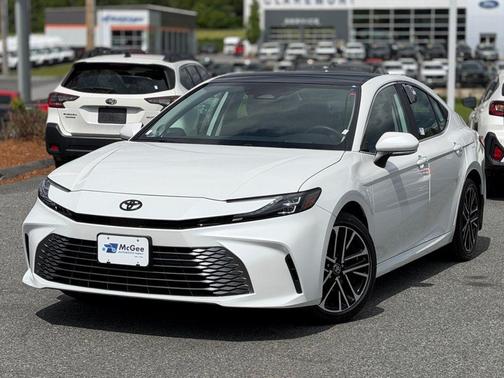Wind Chill Pearl 2026 Toyota Camry XLE