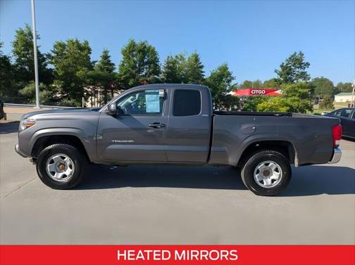 2017 Toyota Tacoma SR5