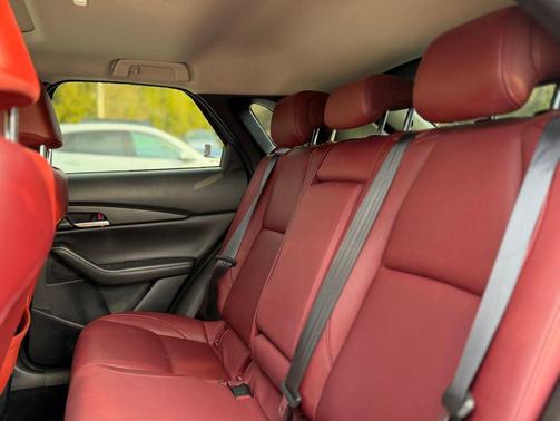 2023 Mazda CX-30 2.5 S Carbon Edition