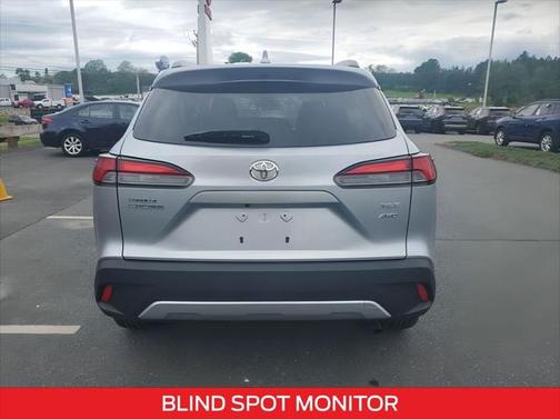 2022 Toyota Corolla Cross XLE