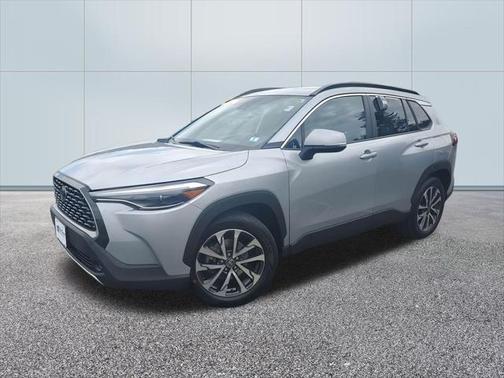 2022 Toyota Corolla Cross XLE
