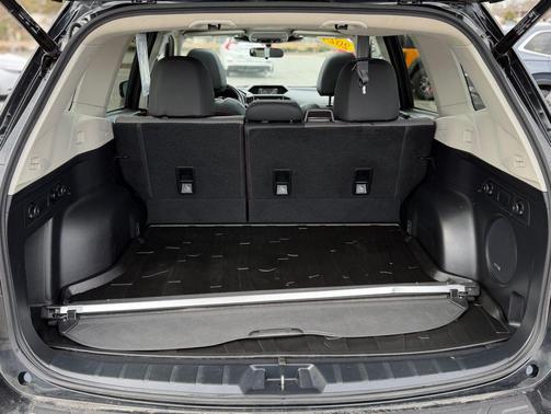 Crystal Black Silica 2024 Subaru Forester Sport