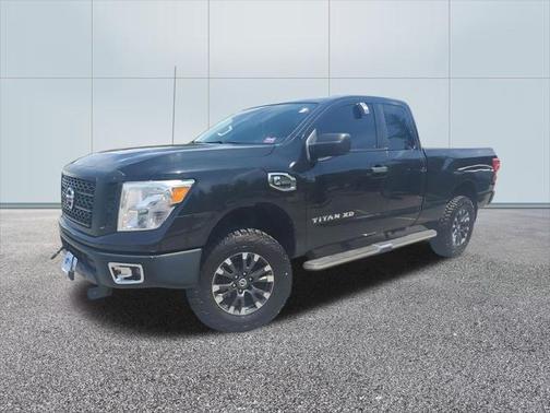2017 Nissan Titan XD S