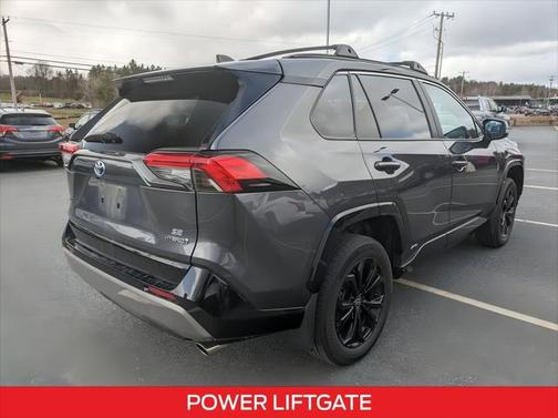 2022 Toyota RAV4 Hybrid SE