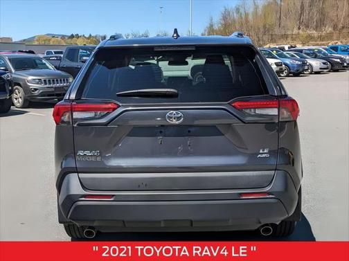 2021 Toyota RAV4 LE