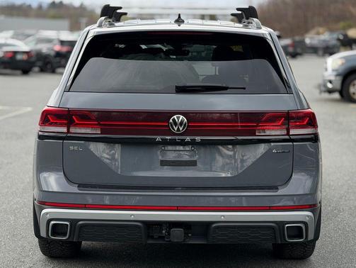 2024 Volkswagen Atlas 2.0T SEL