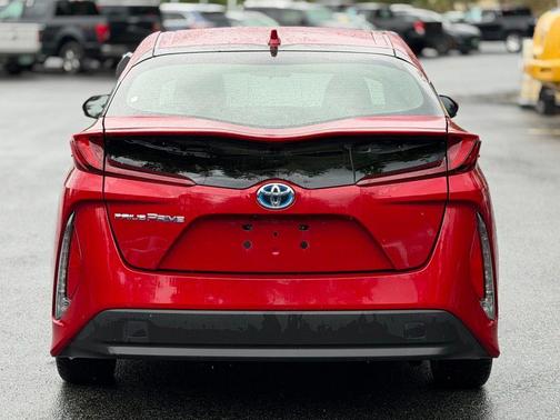 Supersonic Red 2021 Toyota Prius Prime LE