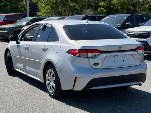 Classic Silver Metallic 2021 Toyota Corolla LE