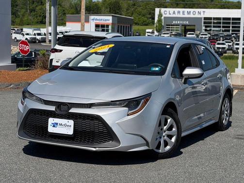 Classic Silver Metallic 2021 Toyota Corolla LE
