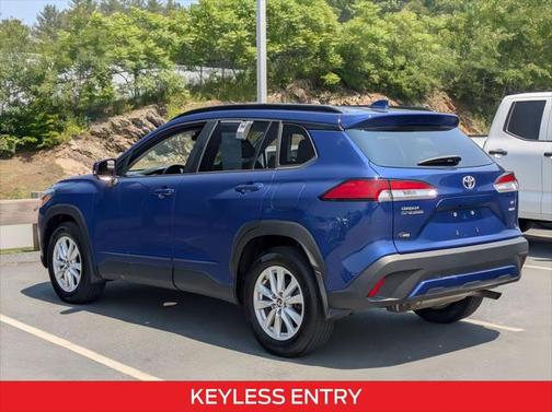 2022 Toyota Corolla Cross LE