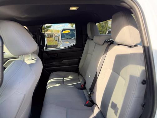 Ice 2025 Toyota Tacoma SR5