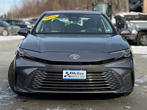 2025 Toyota Camry XLE